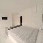 Loureiro Studio, Vb Flats In Bolhao Apartman